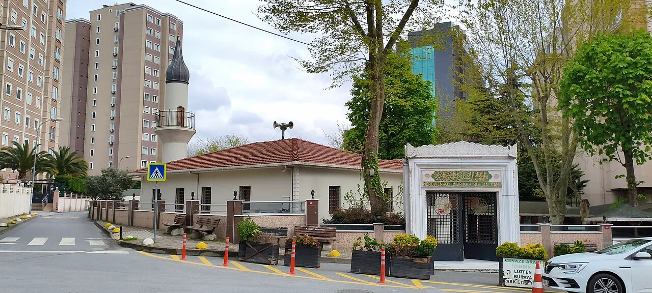 Merdivenköy Mihrimah Sultan Camii