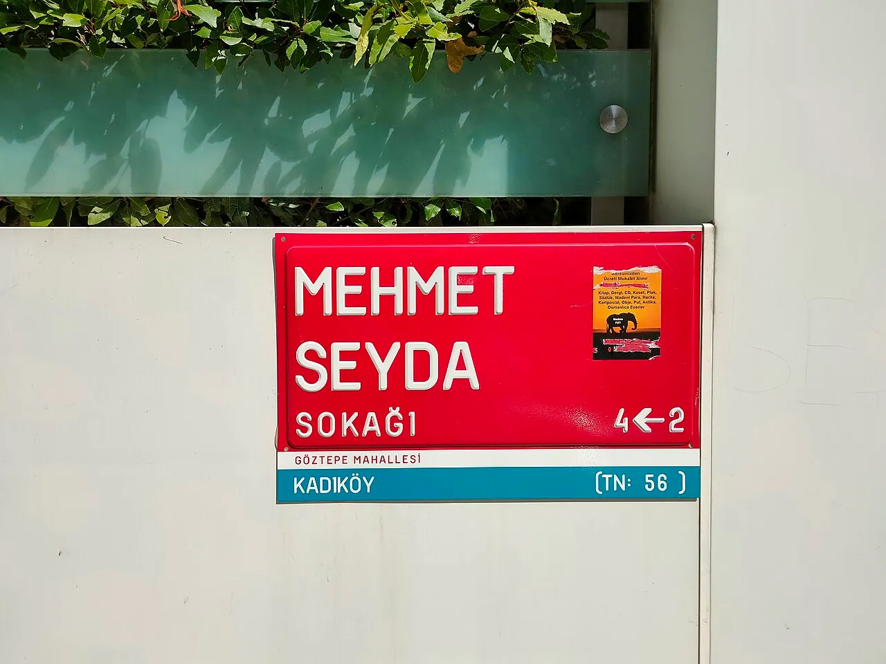 Göztepe’de Mehmet Seyda Sokak tabelası, 2024