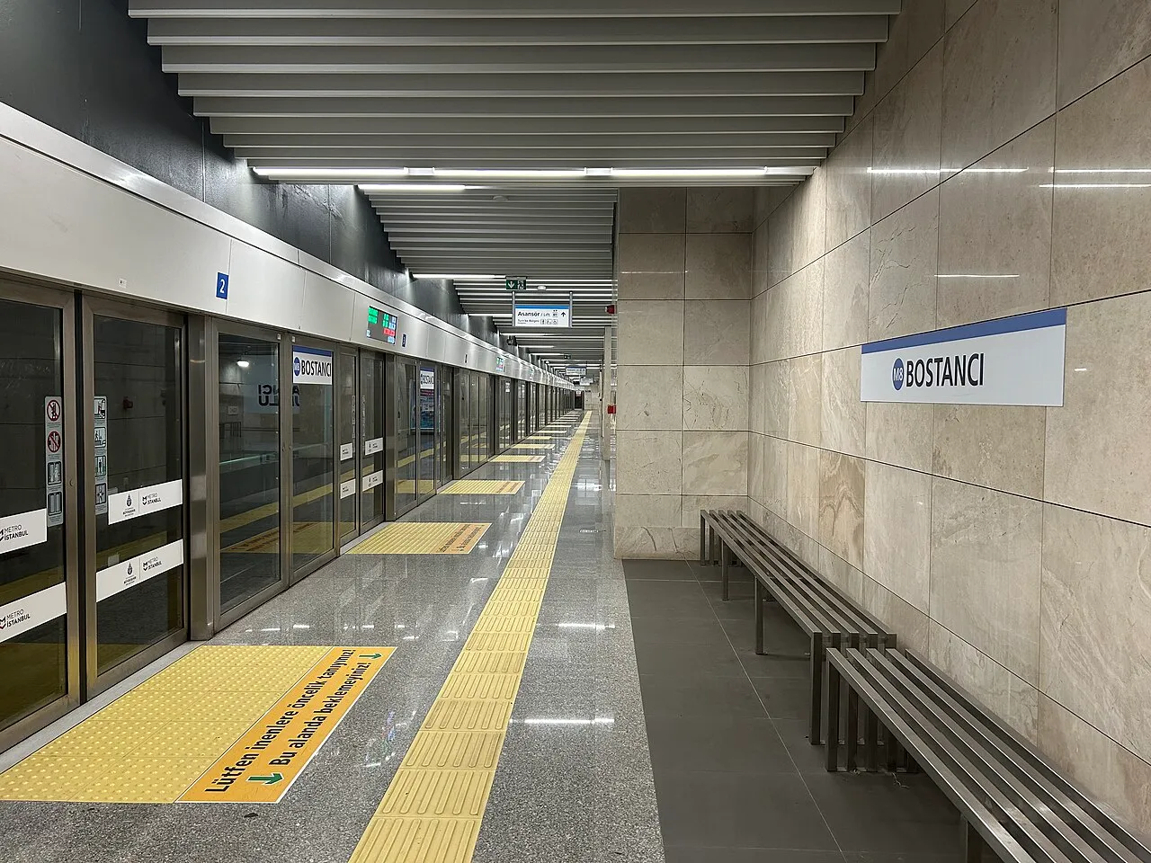 Bostancı’da M8 peronu · Haziran 2024