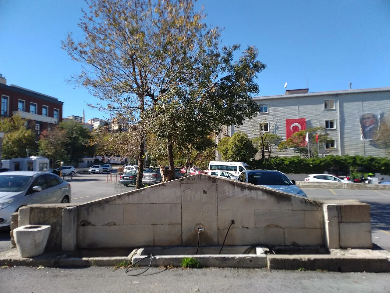 Merdivenköy’de Hilmi Dedebaba Çeşmesi