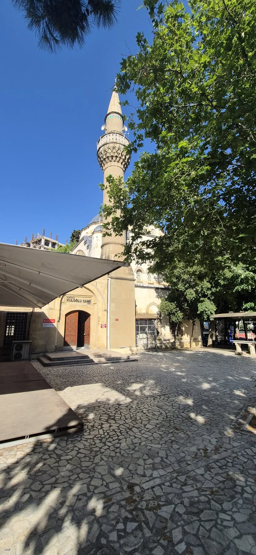 Kuloğlu Camii’nin yan cephesi, Mayıs 2026