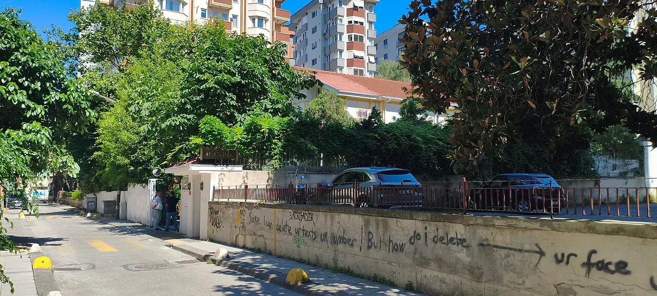 Ahmet Nuri Efendi Köşkü ve bahçe duvarı · Haziran 2026