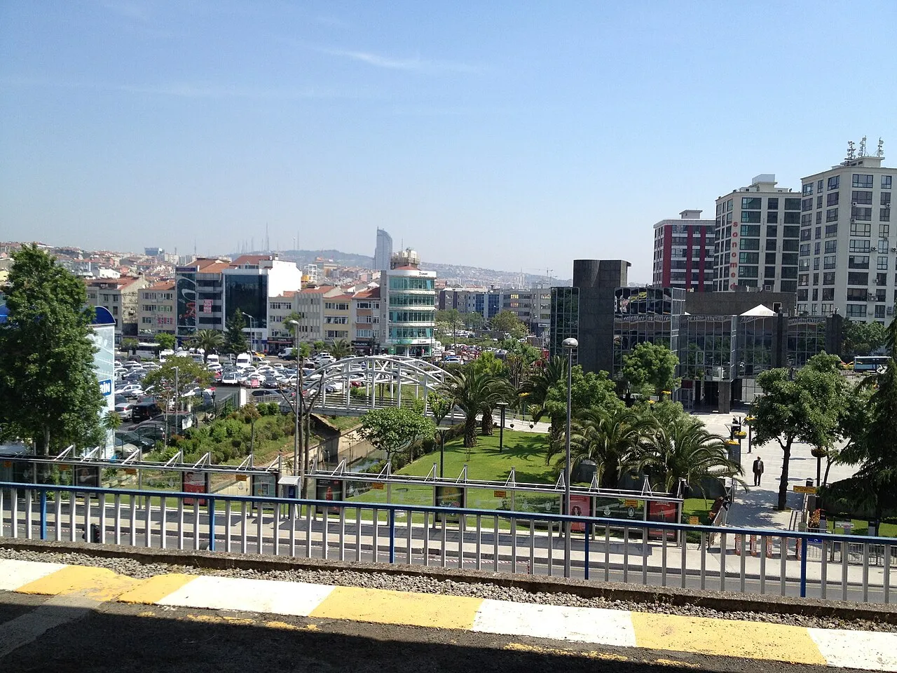 Perondan Söğütlüçeşme çevresi · Mayıs 2012